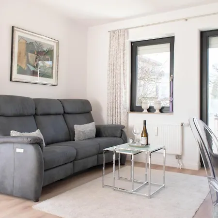 Apartment Kaiserallee Travemuende